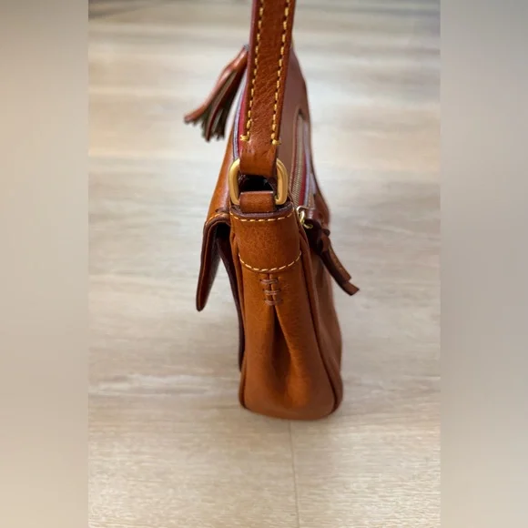 Dooney & Bourke Florentine Leather Crossbody Shoulder Bag Tan Brown Vacchetta - Picture 11 of 14